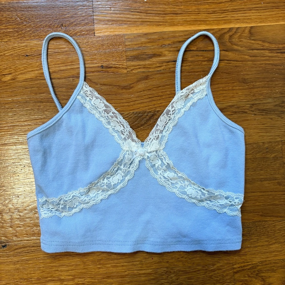 Used Shein Blue with Lace Trim Cropped Tank Top Size Medium
